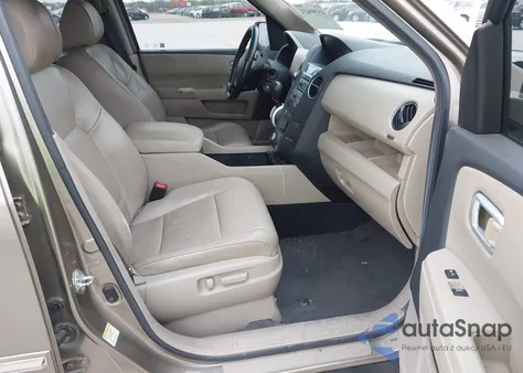 2011 Honda Pilot Touring z USA, uszkodzony, nr VIN 5FNYF3H97BB056172